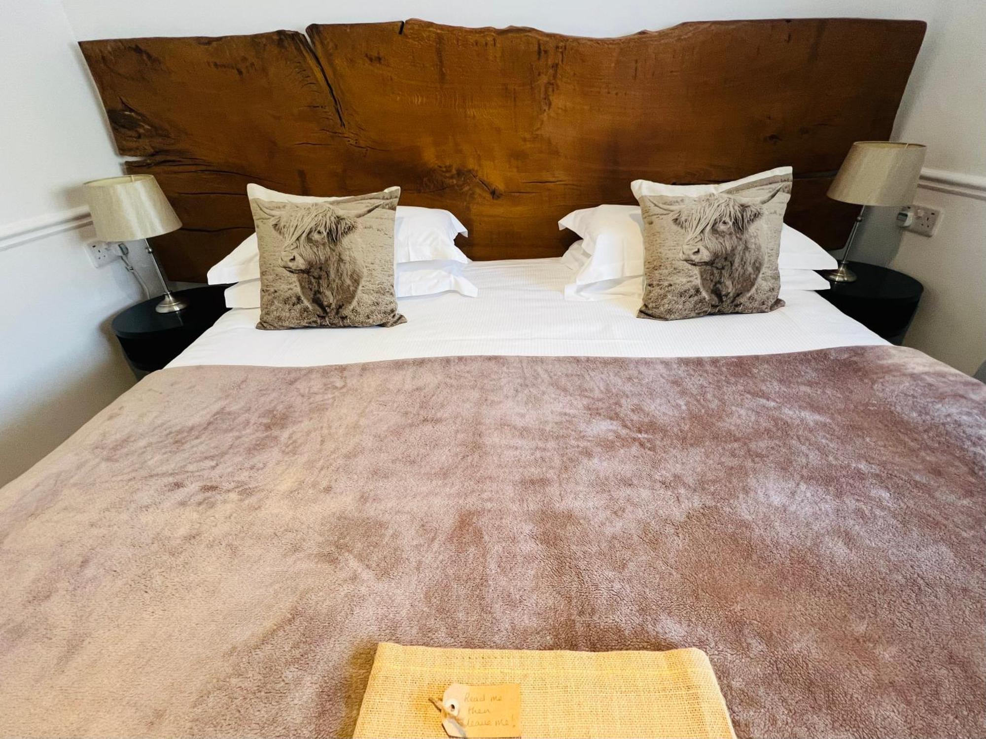 คอตเทจ ลอดจ์ โฮเต็ล Hotel บร็อคเคนเฮิร์สต์ ภายนอก รูปภาพ