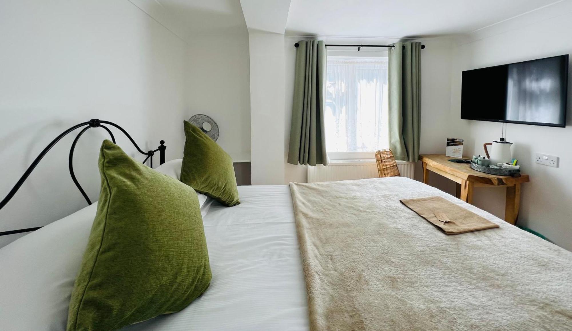 คอตเทจ ลอดจ์ โฮเต็ล Hotel บร็อคเคนเฮิร์สต์ ภายนอก รูปภาพ