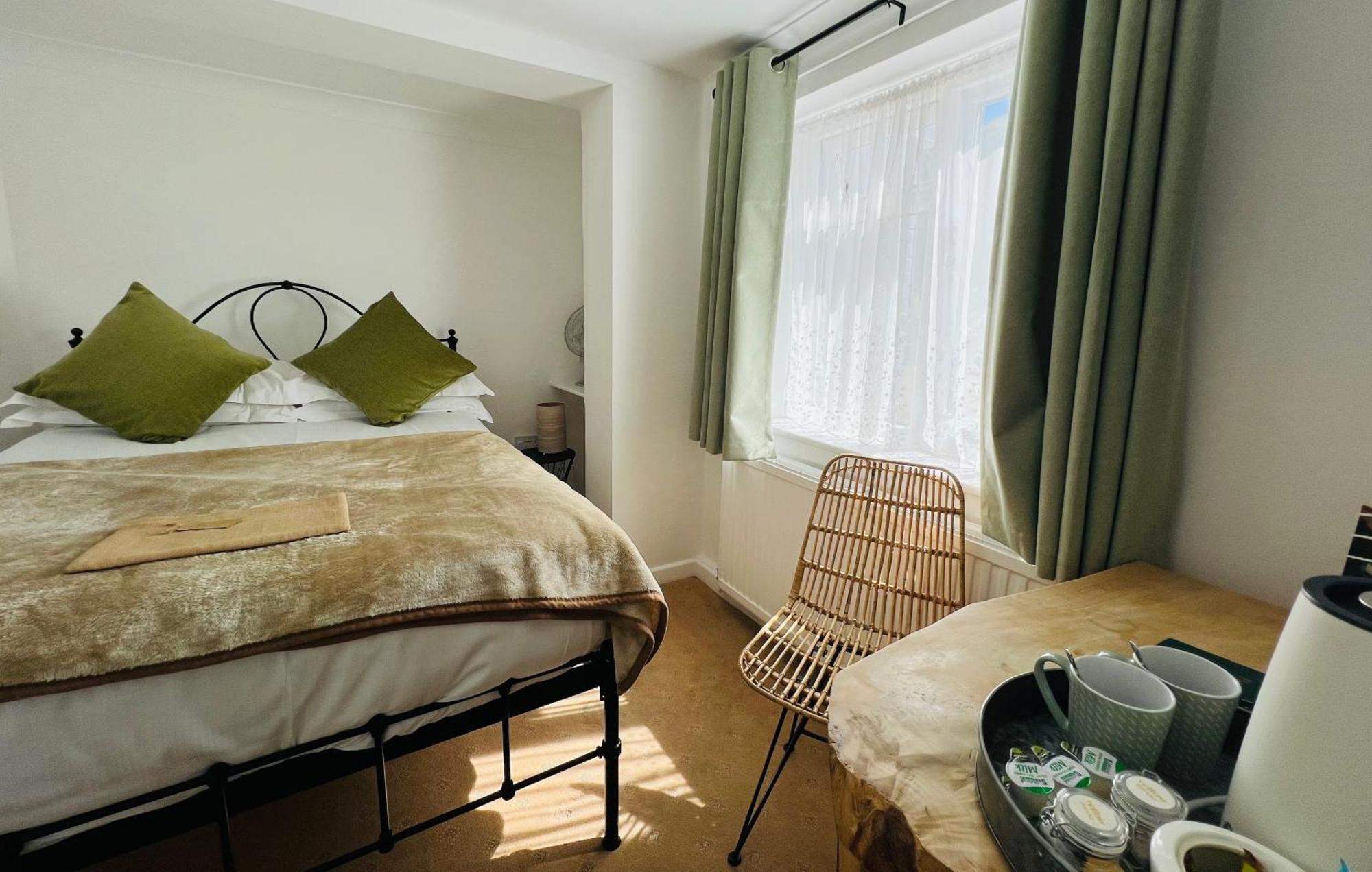 คอตเทจ ลอดจ์ โฮเต็ล Hotel บร็อคเคนเฮิร์สต์ ภายนอก รูปภาพ